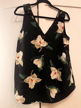 Banana Republic Black Floral V-Neck Camisole